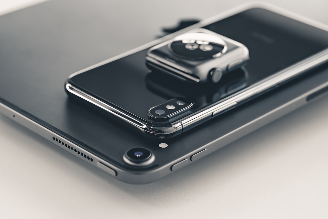 Reparación de cámara para iPhone en Apple Barcelona con garantía y precios competitivos