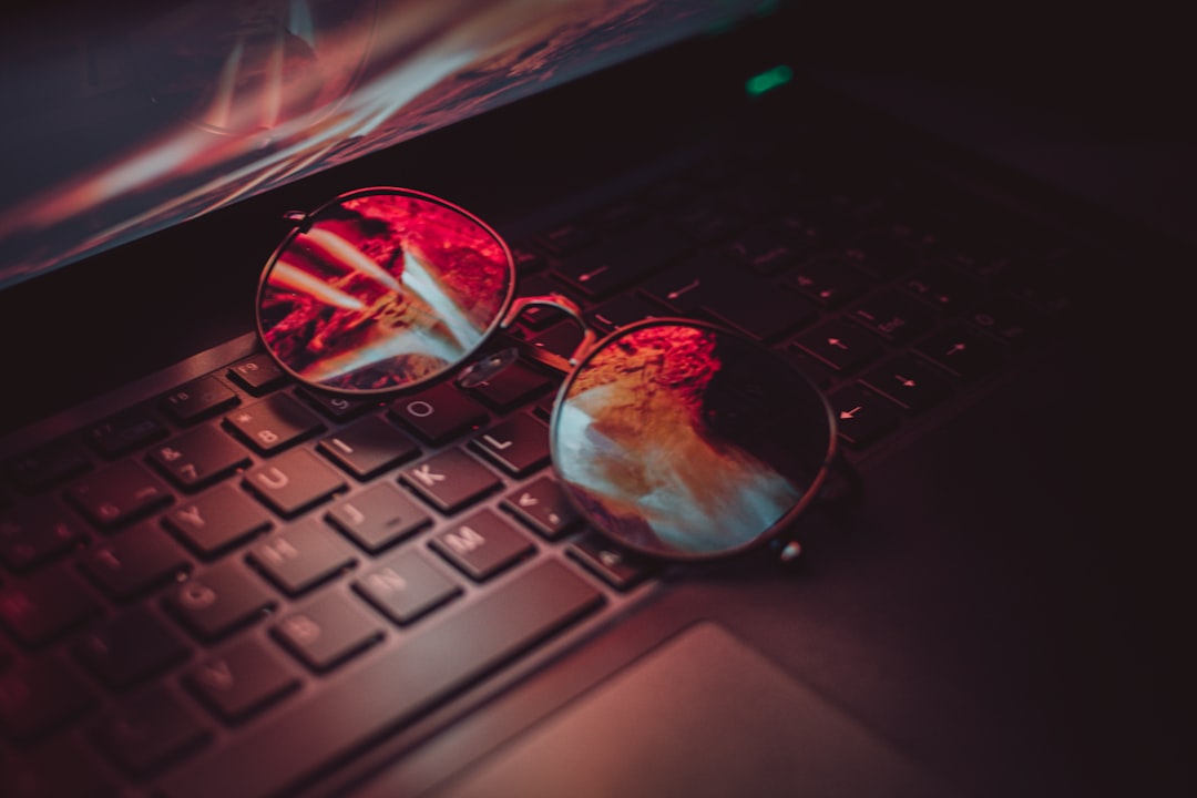 MacBook se calienta solución para evitar daños por calor en dispositivos Apple